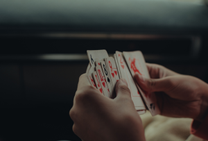 カードゲーム二刀流!ソリティアと大富豪を極めるコツと裏技大公開